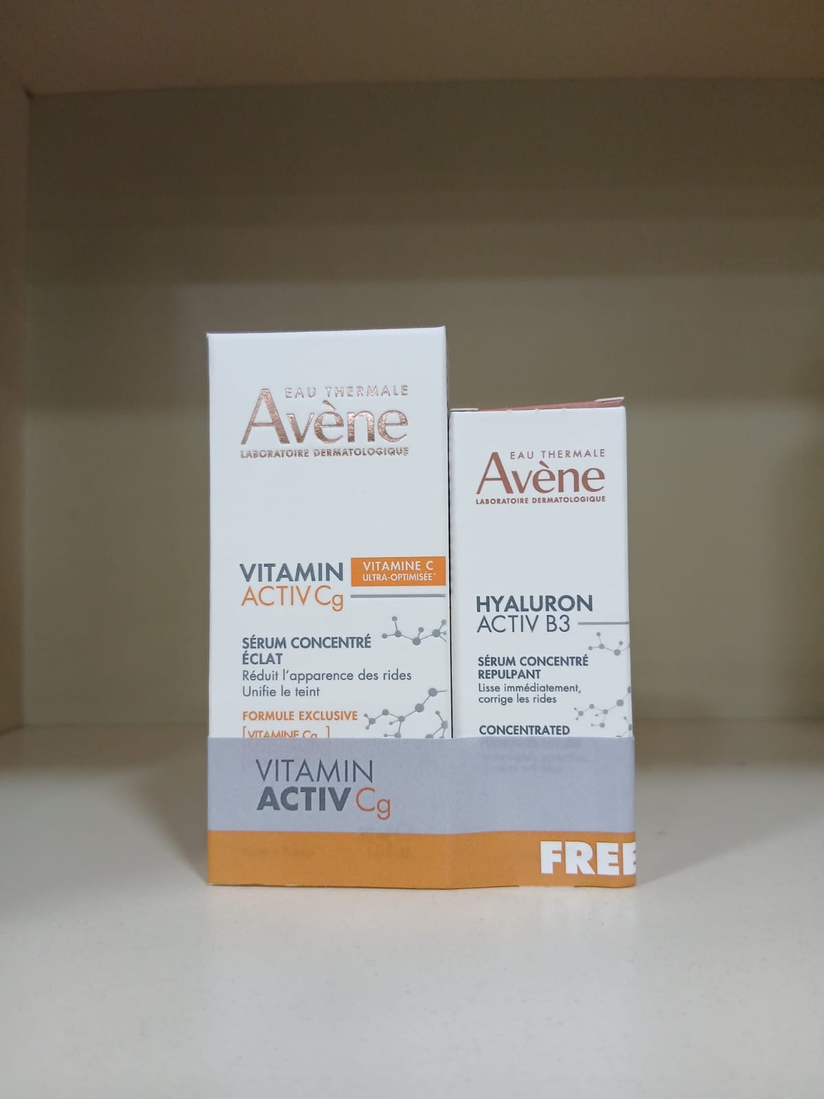 Avène Vitamin Activ Cg brightening serum with free Hyaluron Activ B3 gift